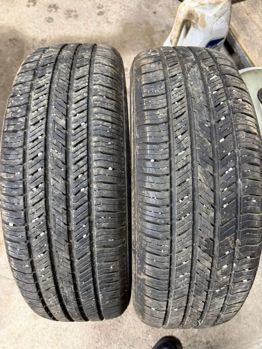 Авто шины в хорошем состояний