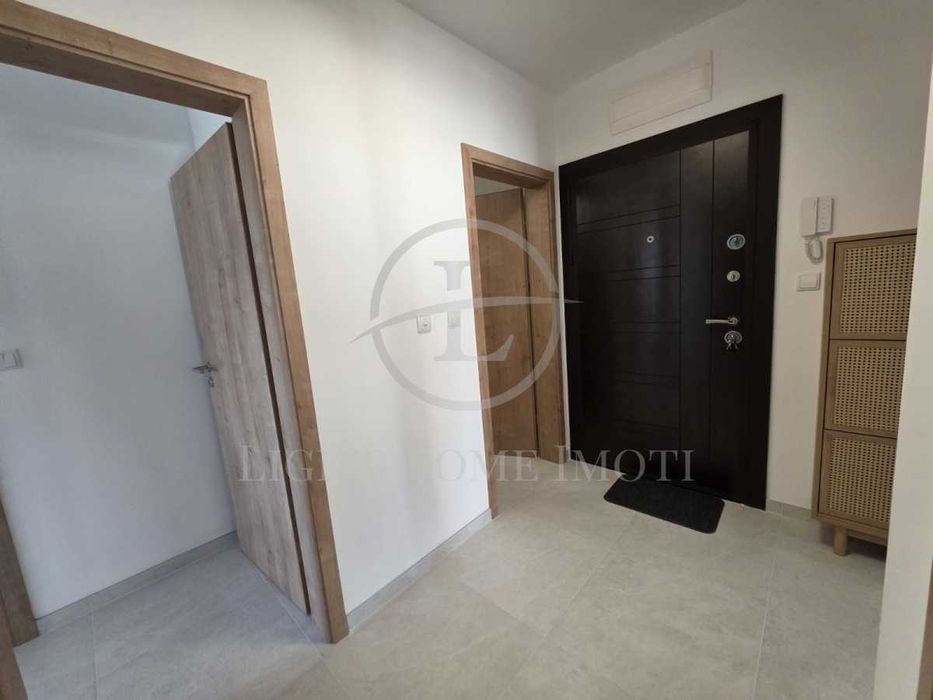 Продава се Тристаен апартамент в Пловдив, Христо Смирненски - 100 кв.м за 2270 €/кв.м - Снимка #15