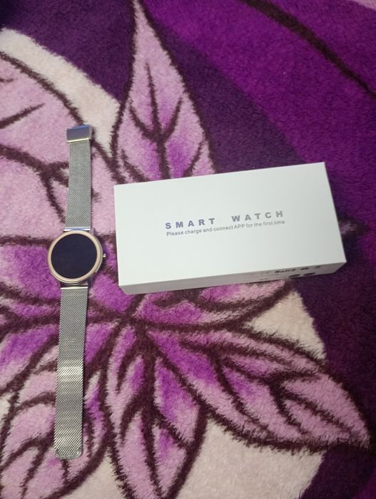 Vând Smart watch sau schimb cu animale