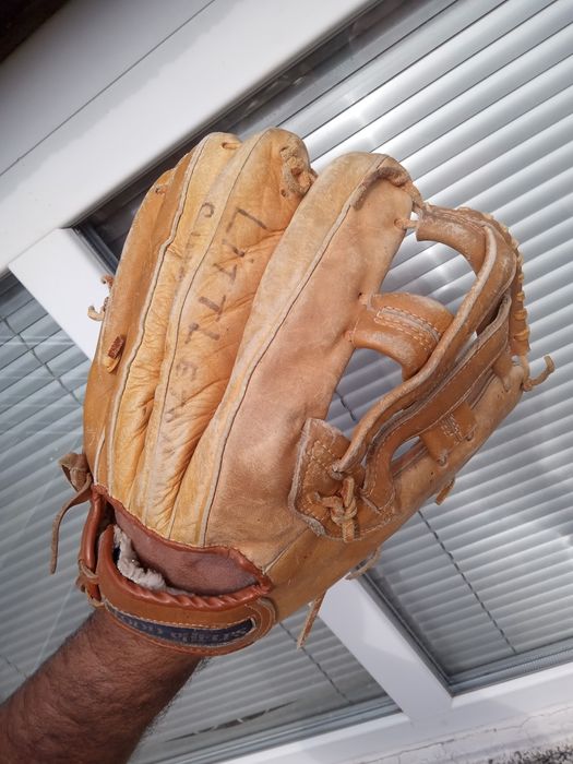 Todd Phielps TG60 – Винтидж бейзболна ръкавиц
