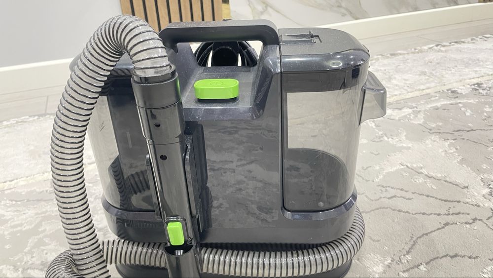 Моющий  пылесос