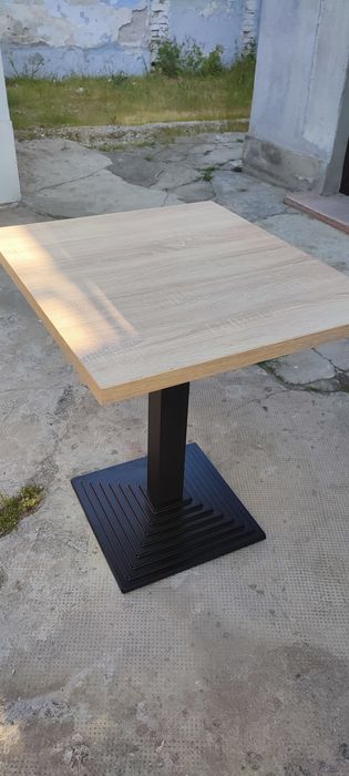 Masa cafenea / terasa noua cu baza din fontă și blat de 36 mm