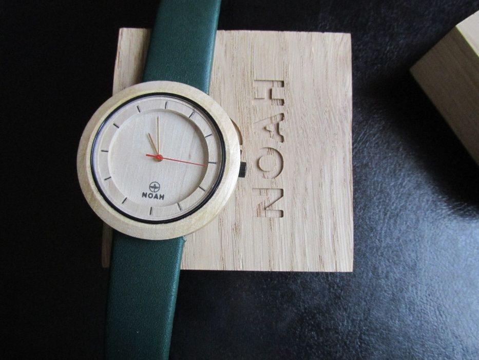 Ceas din lemn NOAH - 45mm Hornbeam NOU + sigilat + acte si garantie