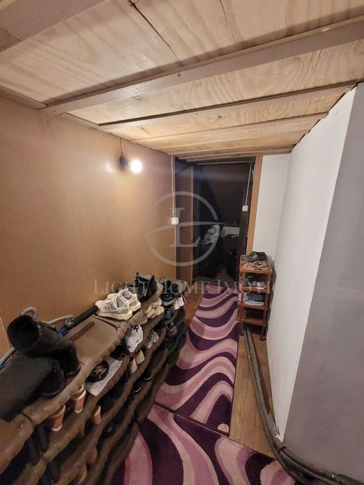 Продава се Етаж от къща в Карлово - 220 кв.м за 1000 €/кв.м - Снимка #16