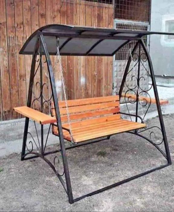 Leagăne din fier forjat și lemn masiv la super oferta mesaj în privat