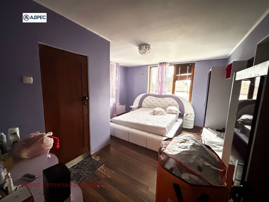 Къща в Плевен, област-гр.Гулянци площ 136 цена 85000