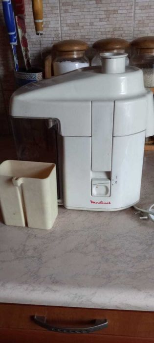 Соковыжималка Moulinex