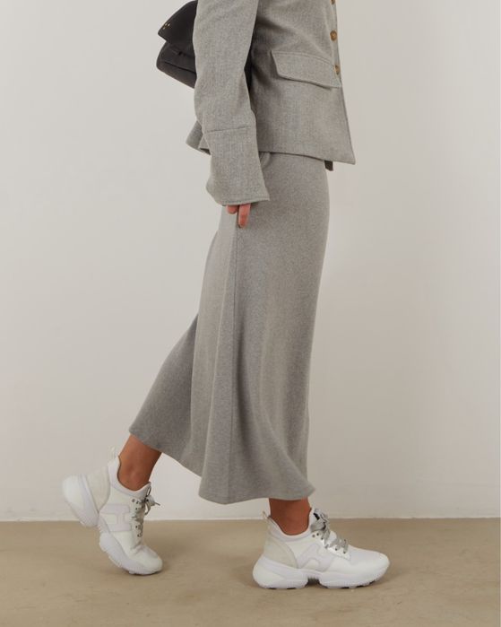 Шерстянная юбка.