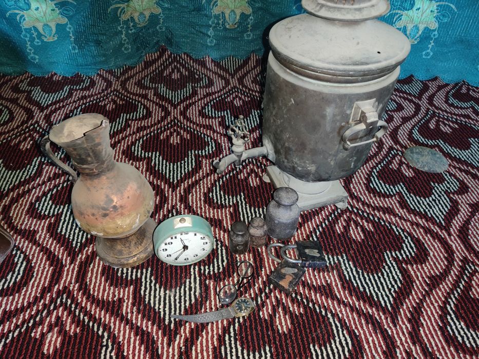 Antik kolleksiya Qadimiy buyumlar sotiladi