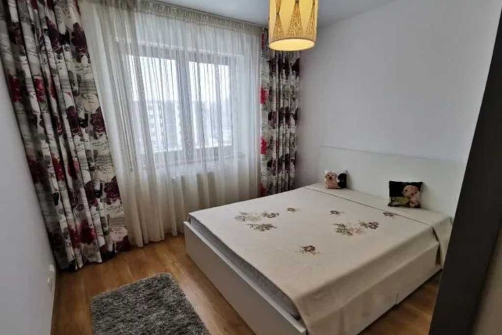 Дава се под наем Двустаен апартамент в Пловдив, Център - 65 кв.м за 255 € - Снимка #1