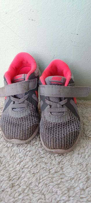 Детски маратонки, ботуши