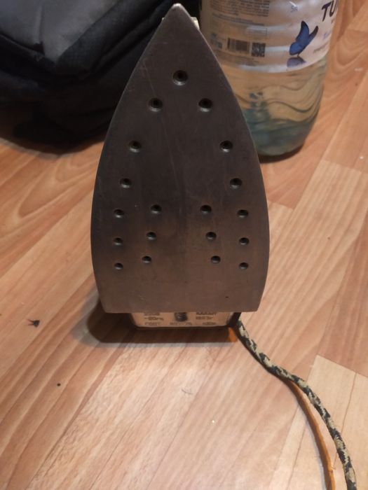 Утюги из СССР , б/ у.