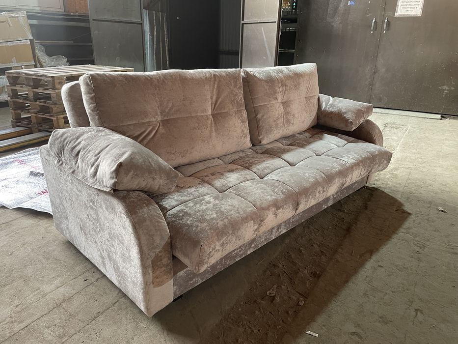 Мягкий диван Апогей