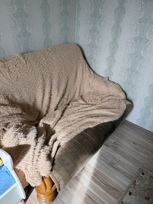 Продам Диван тройка