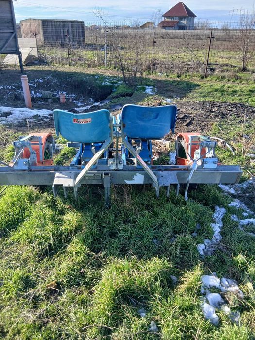 Plantatoare Rasaduri Ferrari