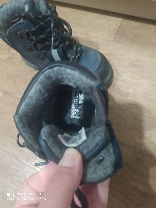 Ботинки осенние р-р 25