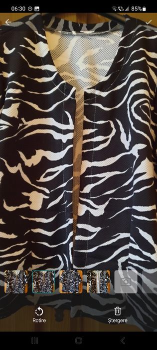 Blazer elegant bleumarin cu alb mărimea 48-50