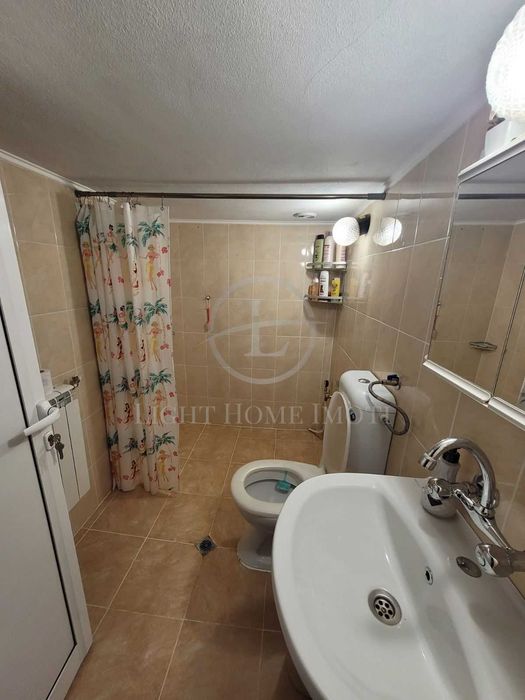 Продава се Етаж от къща в Карлово - 220 кв.м за 1000 €/кв.м - Снимка #18