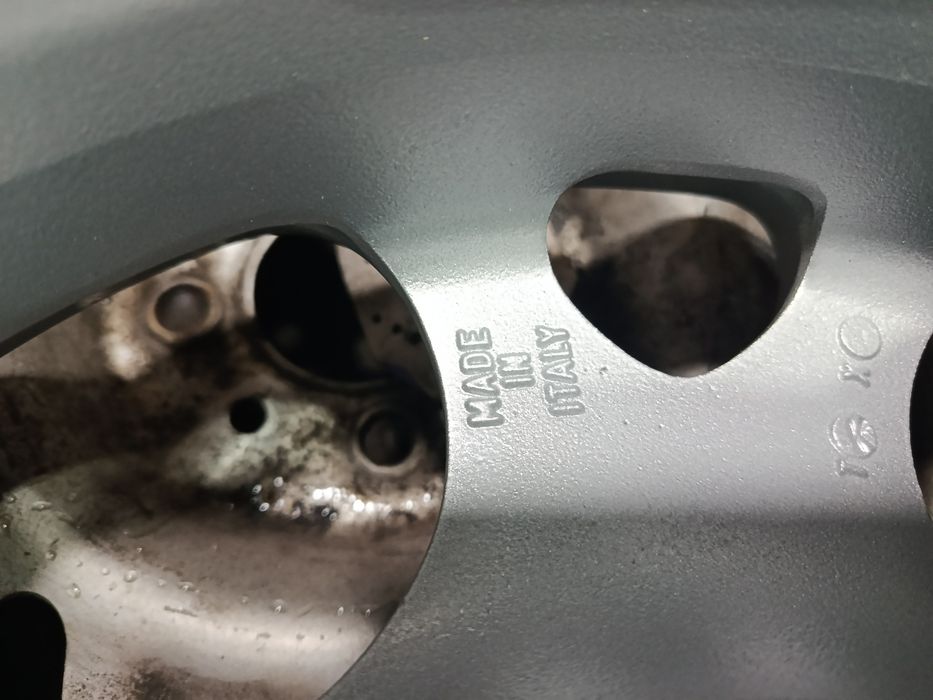 Диски на 15 крепеж 5*108 Волга форд