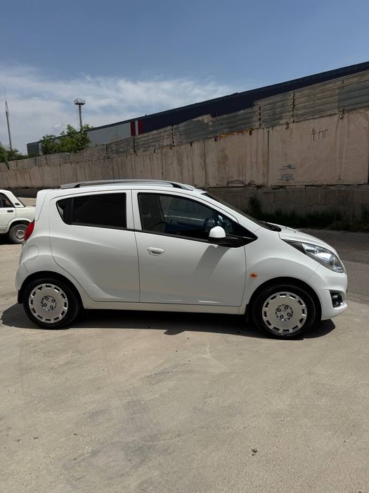 Spark sotiladi 1.20 motor