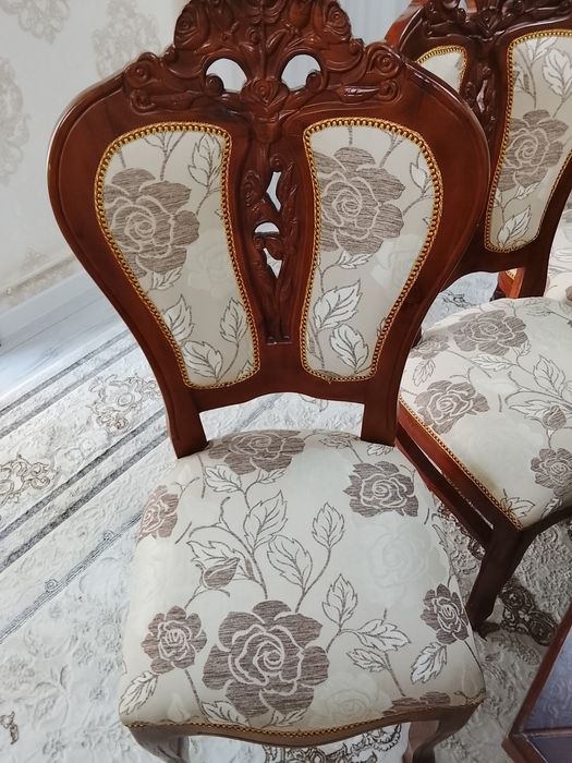 12 kishilik stol-stul