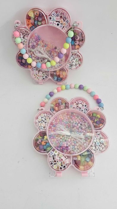 Нов модел органайзер с мъниста чантичка цвете с капак