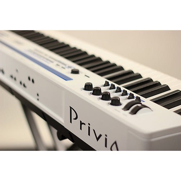 Pian digital-sintetizator Casio Privia PX5S