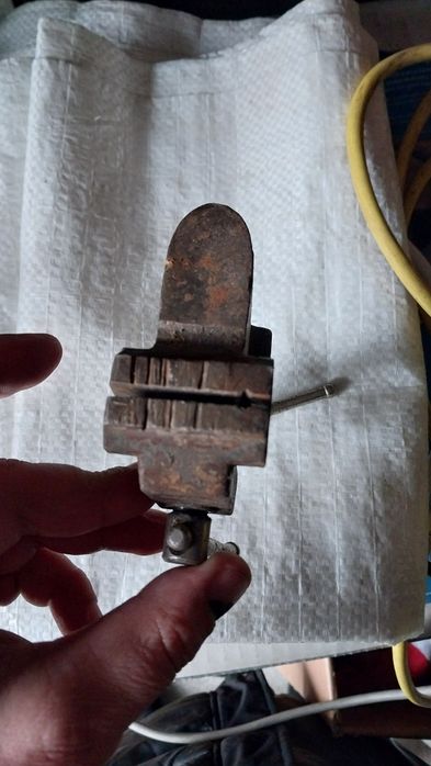 Продам ювелирные тиски