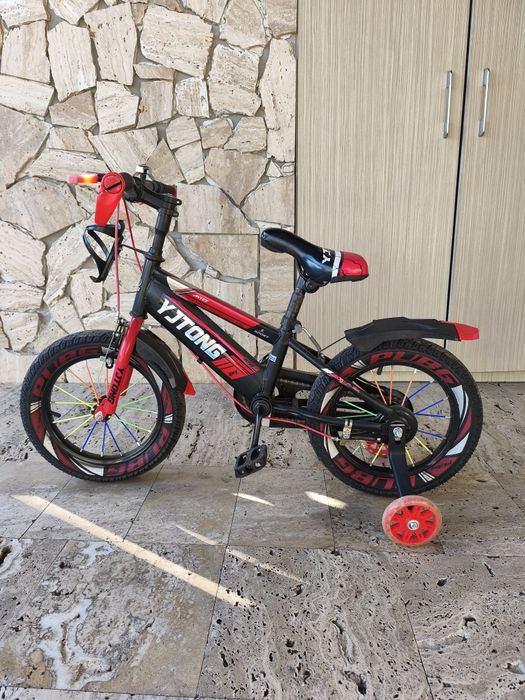 Bicicleta pentru copii 4/6 ani Impecabilă