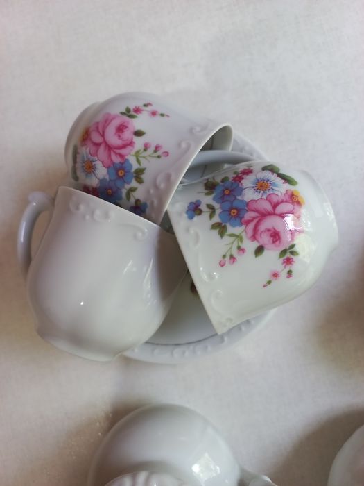 Фарфоровый чайный сервис