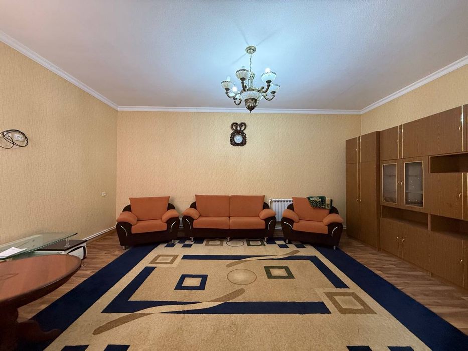 Tayyor 6 sotiqli hovli sotiladi