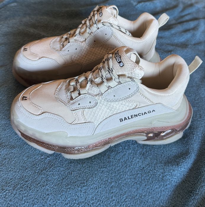 Balenciaga  triple s 41