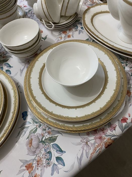 Сервиз чайно-столовый “ROYAL”