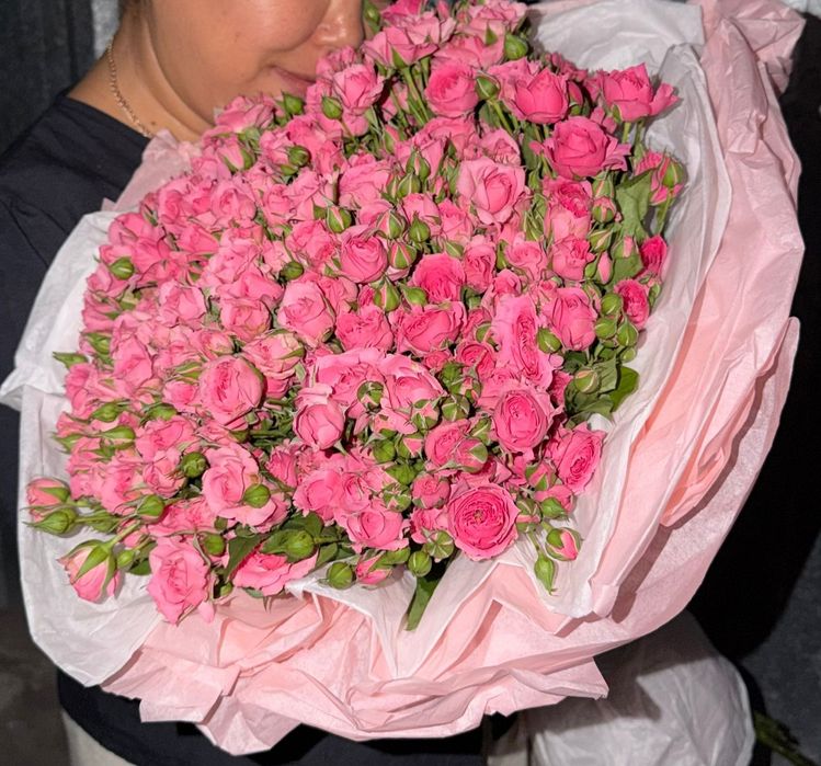Цветы кустовые розы