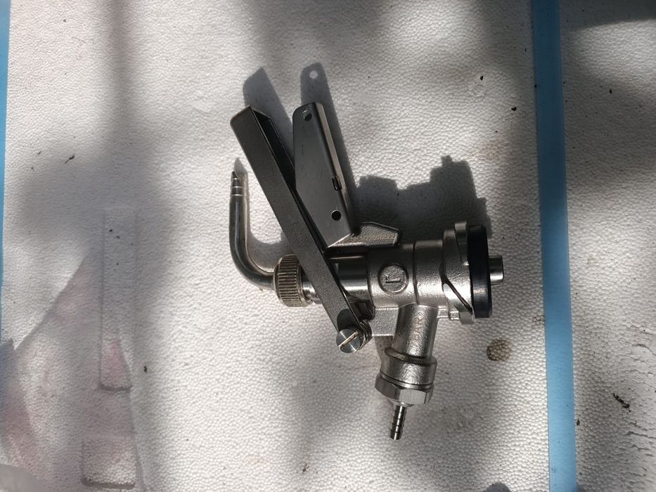 Cuplă pentru butoi de bere