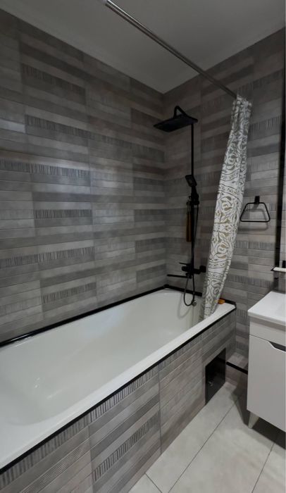 Срочно продается квартира 3/10/11 на шота руставели