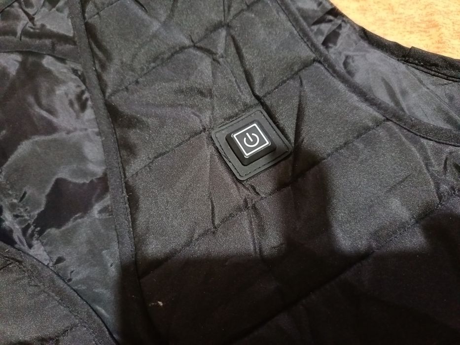 Дамски елек с подгряване