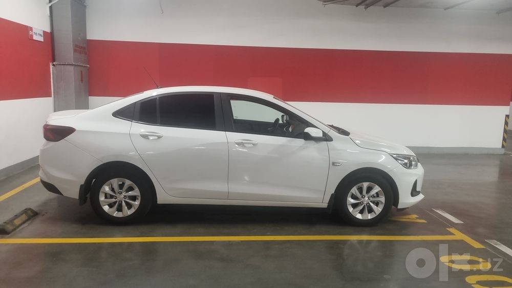 Onix 2024 benzin