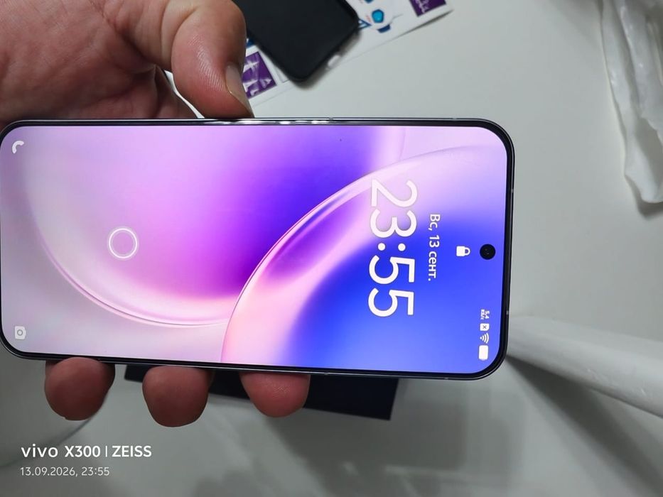 Vivo x300  12/256 CN