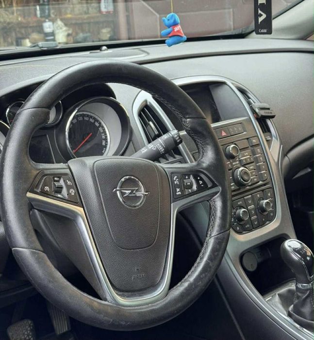 Opel Astra J 1.6CDTI