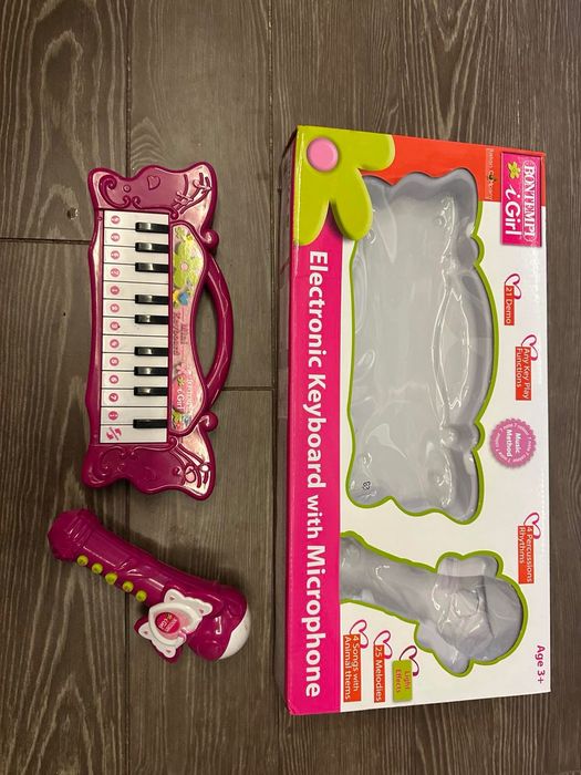 Bontempi Комплект мини клавиатура и караоке микрофон