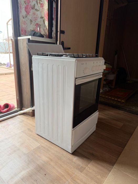 Срочно продам газ плиту