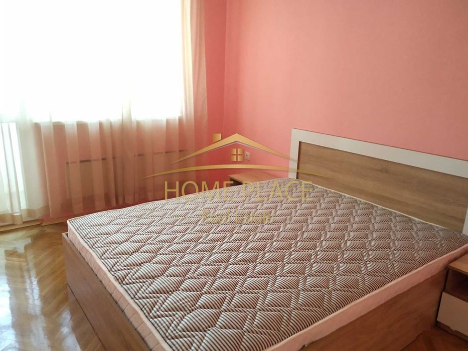 Дава се под наем Четиристаен апартамент в Варна, Център - 100 кв.м за 747.66 € - Снимка #6