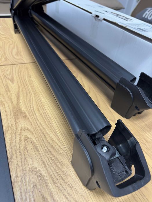 Багажник за ски и сноуборд CRUZ 6 BLACK