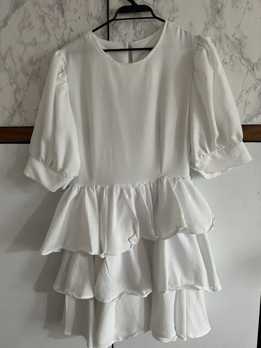 Бутикова мини рокля