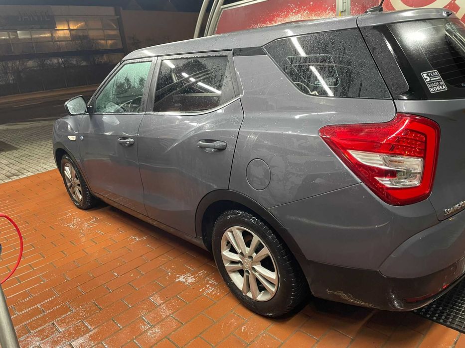 Inchiriere SsangYong XLV diesel pentru Uber/Bolt Brasov