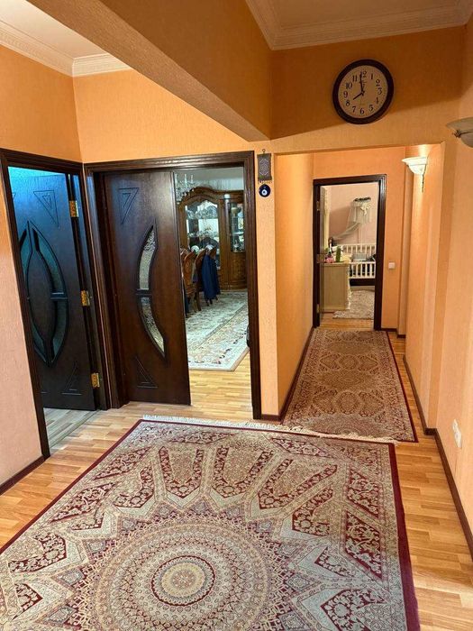 Шайхонтоҳур Белтепада 4-хонали 145м2 банковский уй сотилади!