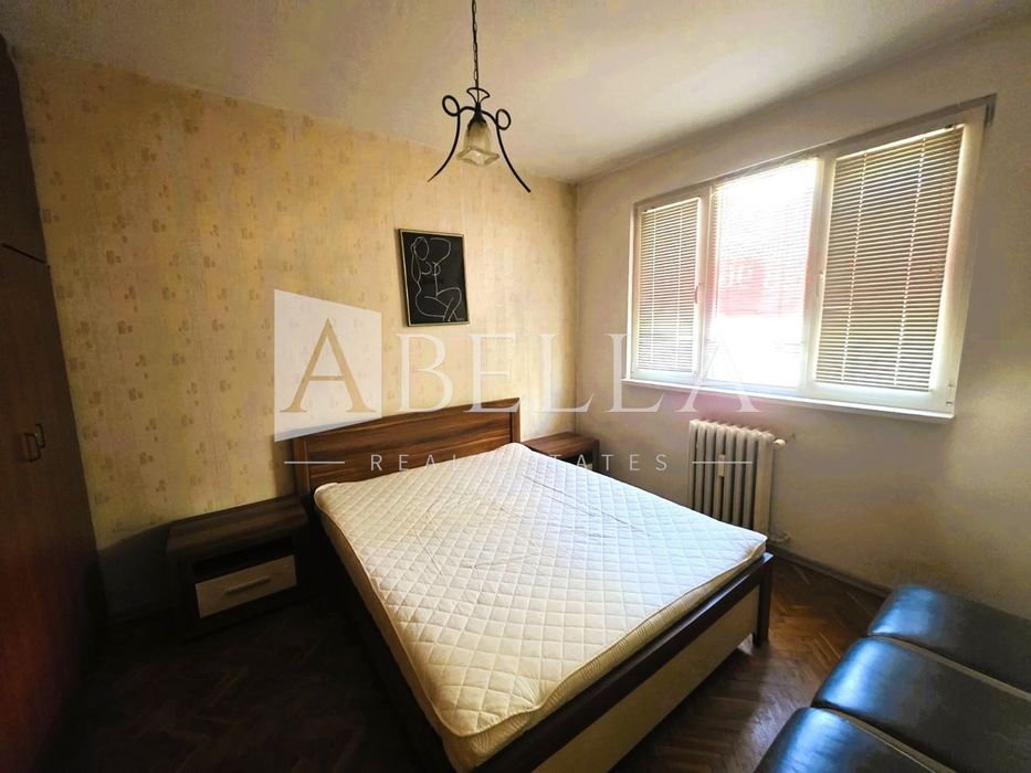 Продава се Тристаен апартамент в София, Белите брези - 87 кв.м за 2955 €/кв.м - Снимка #2