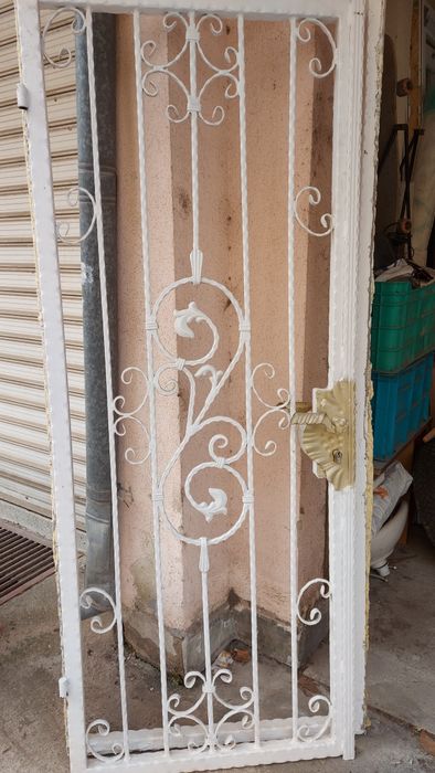 Желязни врати/PVC/Дървени