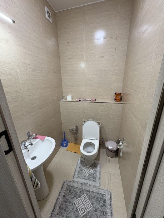 Manzara 3-xonali uy sotiladi!!